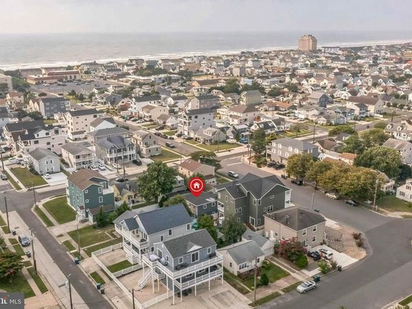 159 SHERIDAN SQUARE , BRIGANTINE, NJ 08203