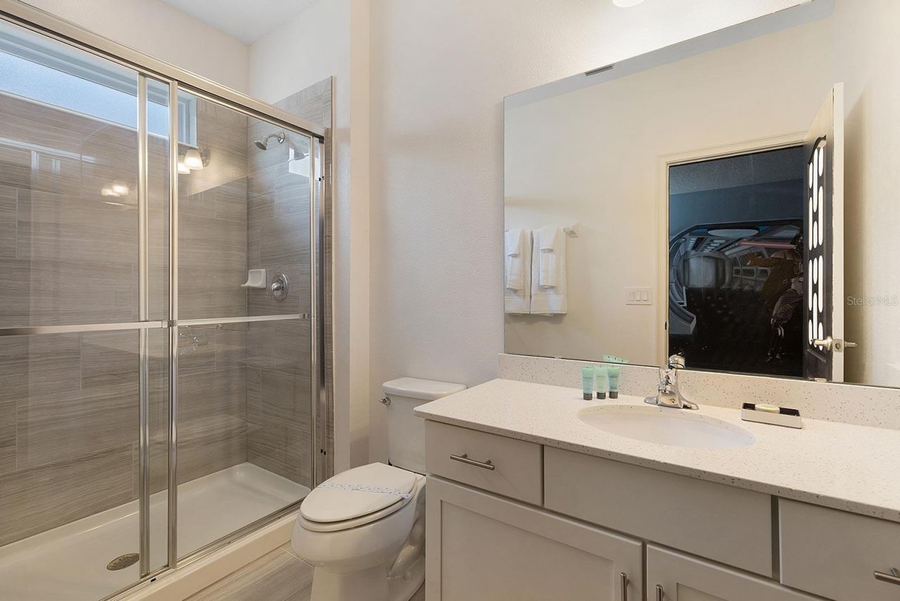 8013 Oak Shadow Court, Davenport, FL 33837 Photo