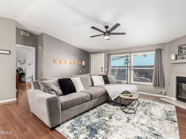 18047 N 1ST Street, Phoenix, AZ 85022