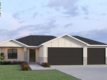 2615 S 102nd Street , Lincoln, NE 68520