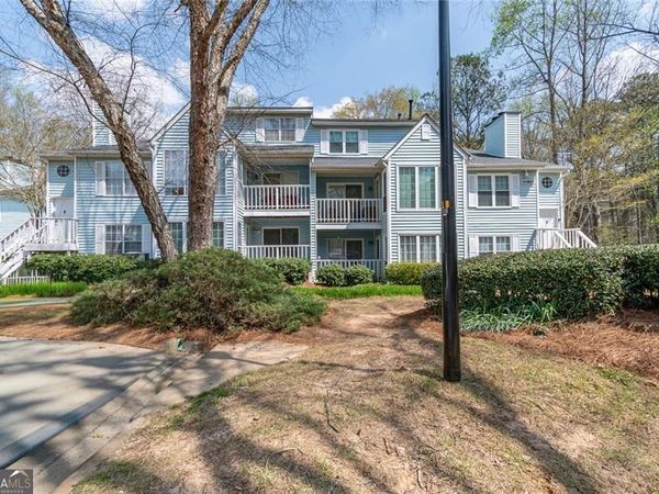 708 Glenleaf Drive, Peachtree Corners, GA 30092
