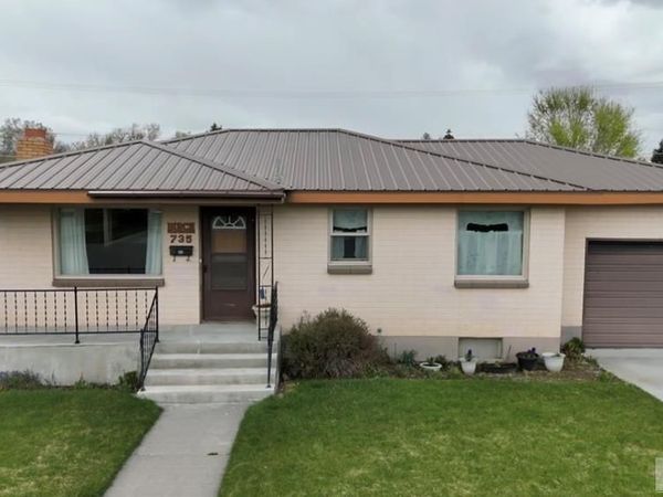 735 E 15th Street, IDAHO FALLS, ID 83404