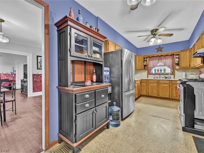 112 Adams Street, Wellington, OH 44090 Photo 6