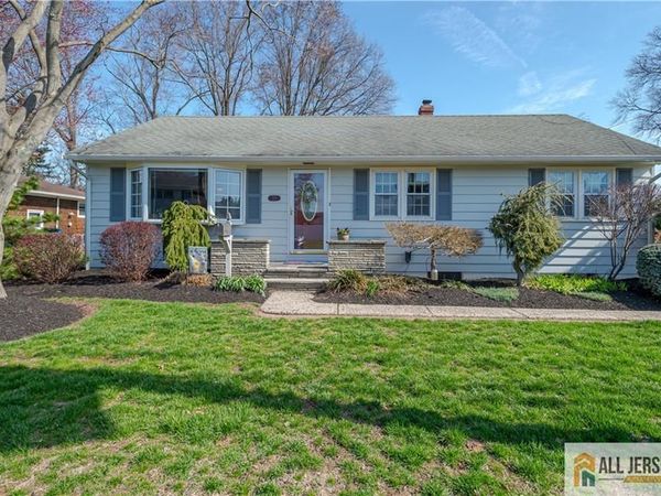 214 Vesper Avenue , Middlesex, NJ 08846