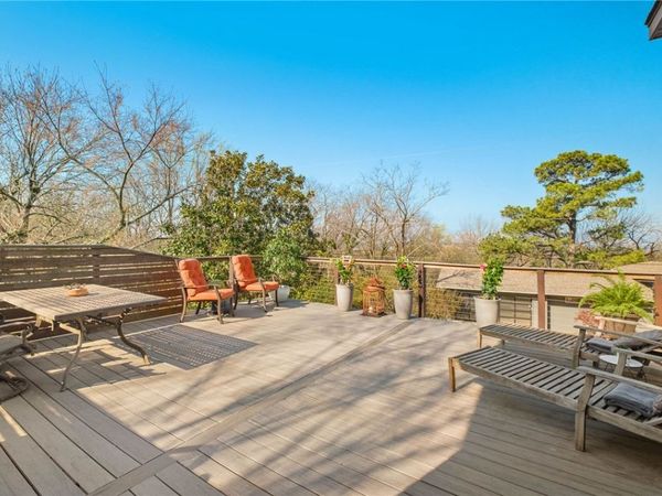 604 N Vinson Avenue , Fayetteville, AR 72701