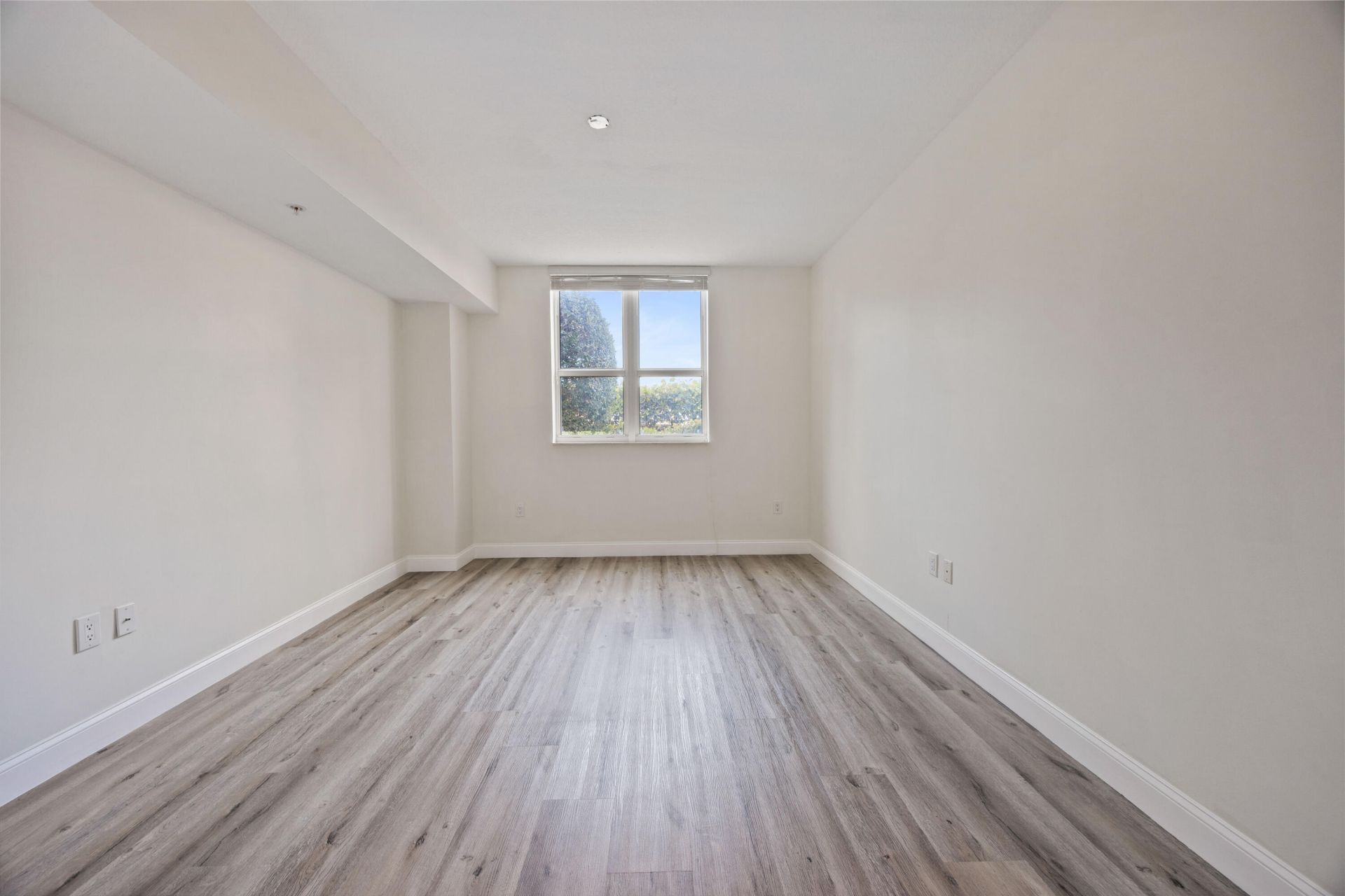 350 N Federal Highway, Unit 506, Boynton Beach, FL 33435 Photo