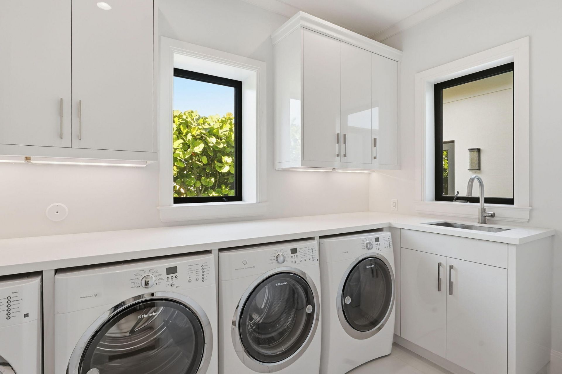 825 W Oyster Lane, Lantana, FL 33462 Photo