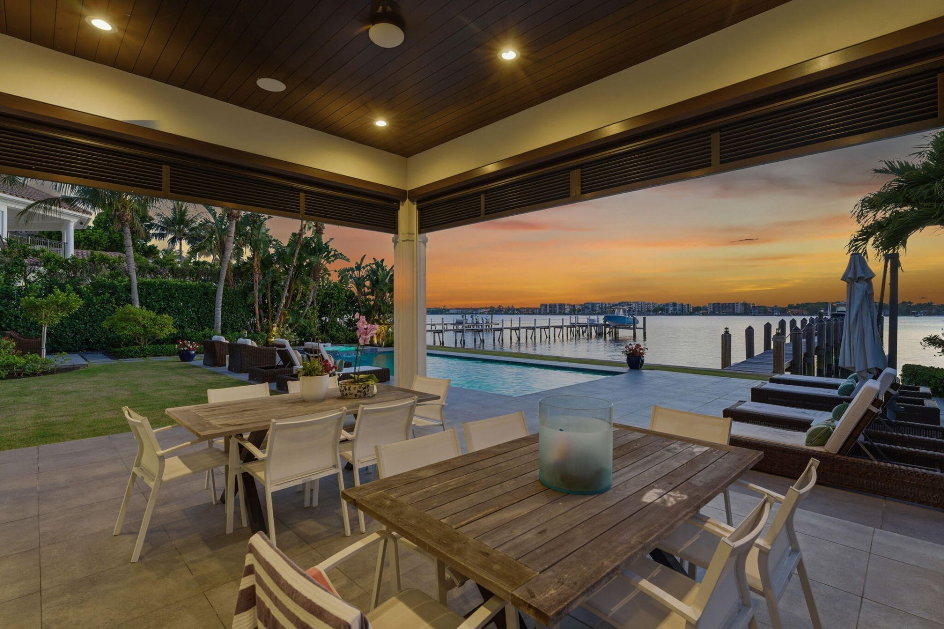 825 W Oyster Lane, Lantana, FL 33462 Photo