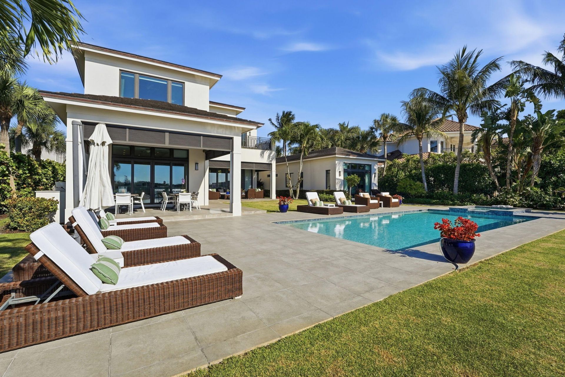 825 W Oyster Lane, Lantana, FL 33462 Photo