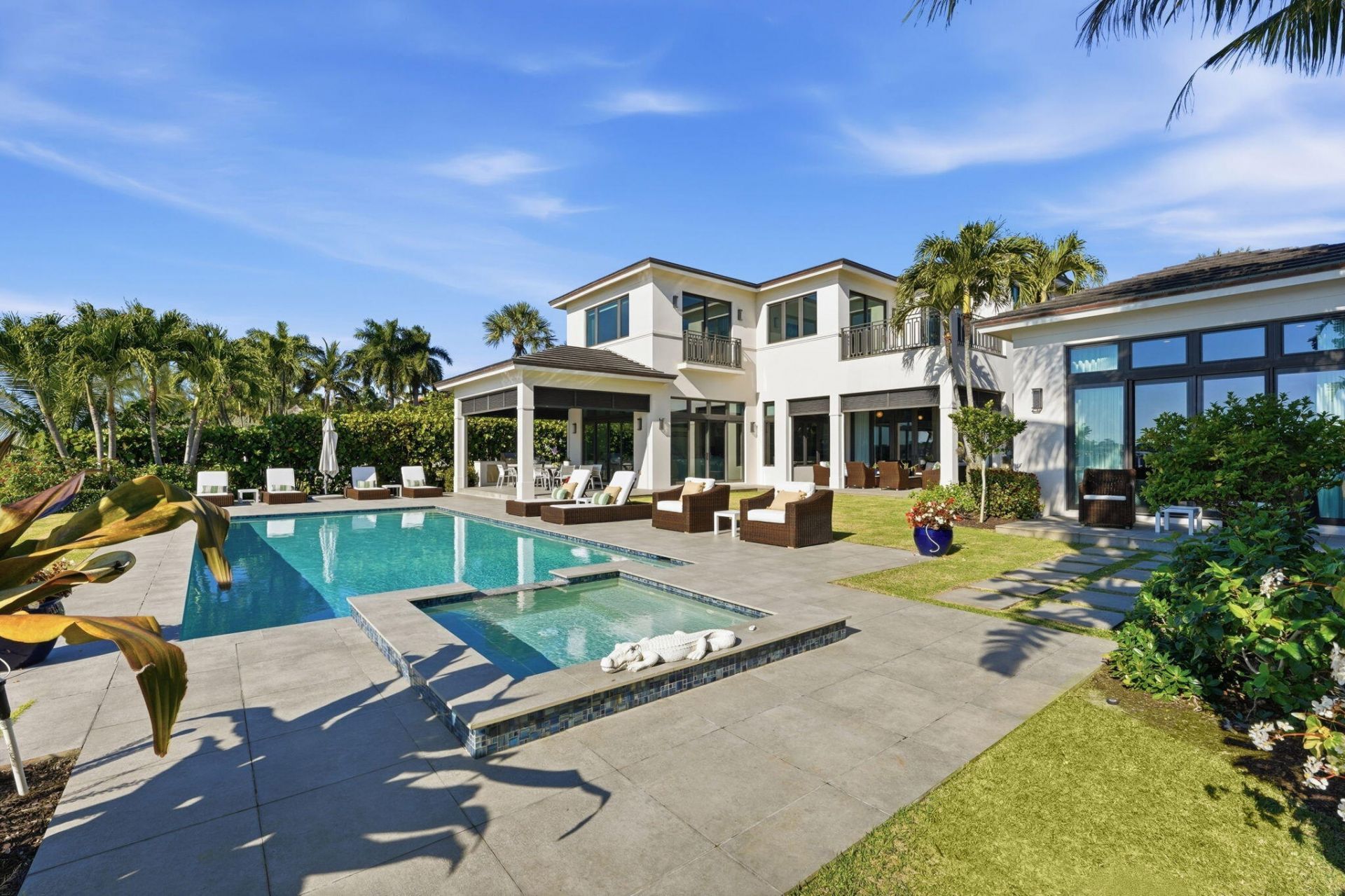 825 W Oyster Lane, Lantana, FL 33462 Photo