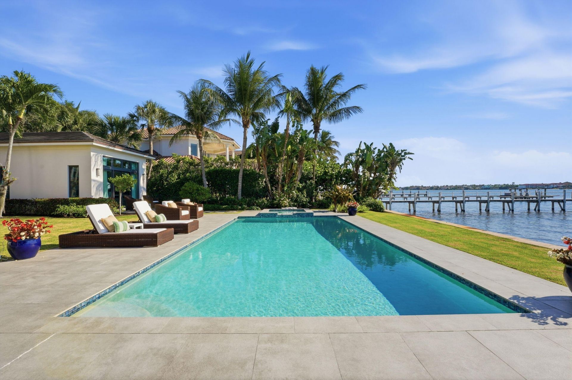 825 W Oyster Lane, Lantana, FL 33462 Photo