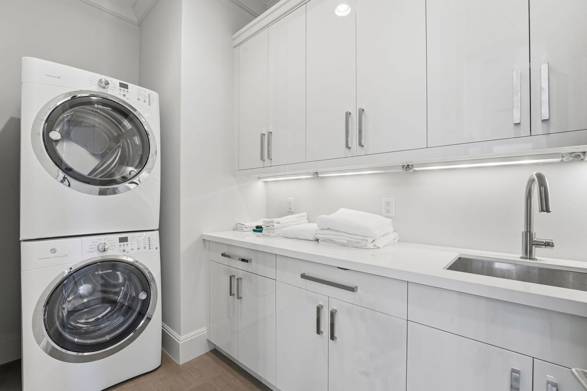 825 W Oyster Lane, Lantana, FL 33462 Photo