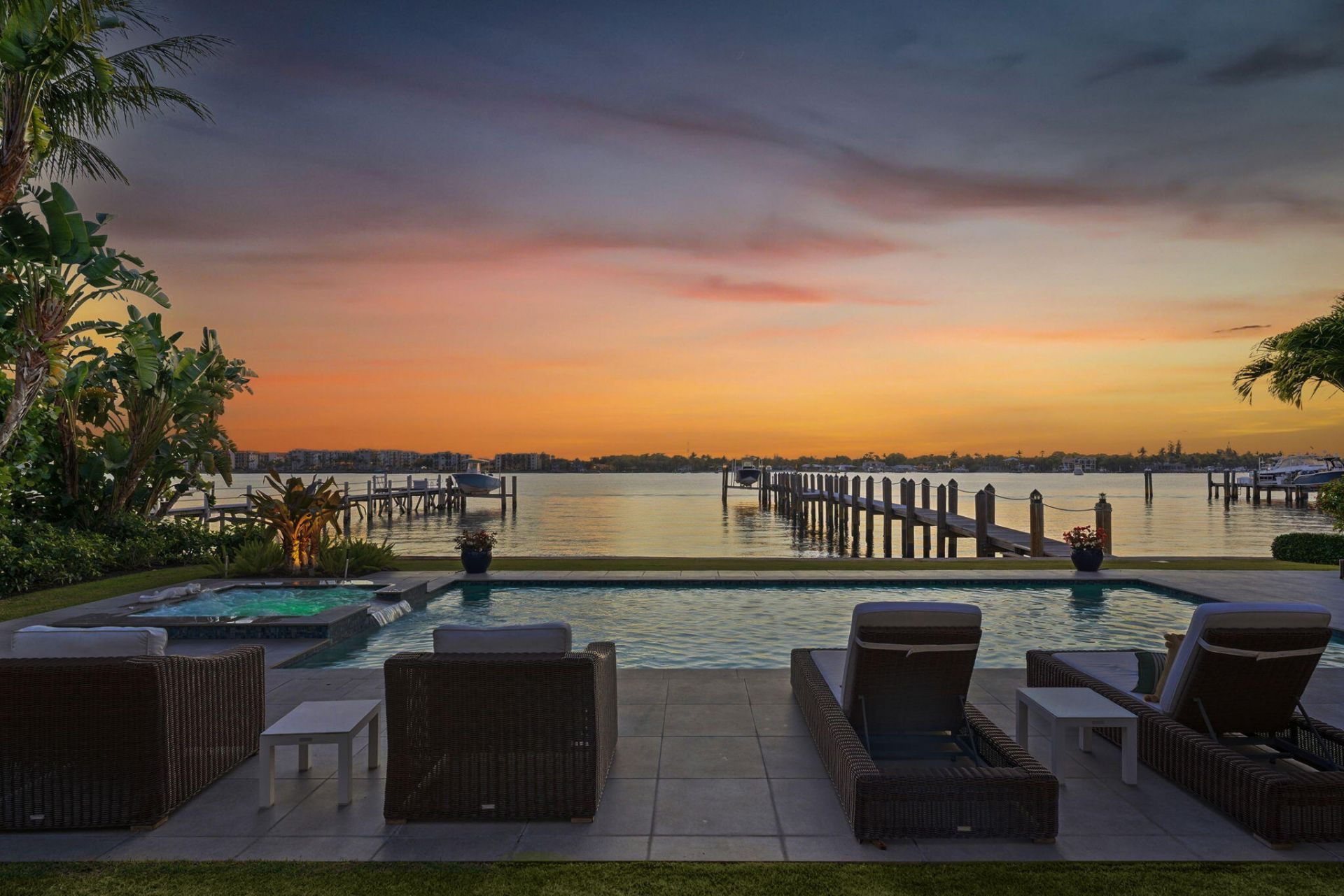 825 W Oyster Lane, Lantana, FL 33462 Photo