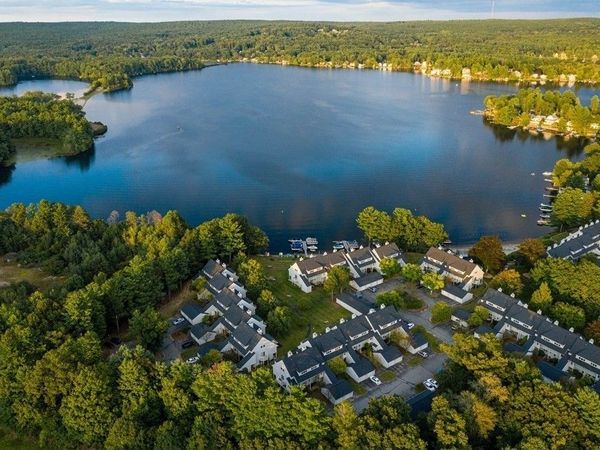 210 Beacon Park, Unit 210, Webster, MA 01570