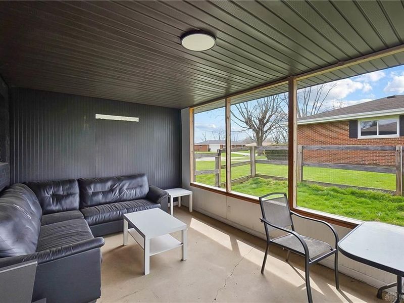 180 Chestnut Avenue, Carlisle, OH 45005 Photo 18