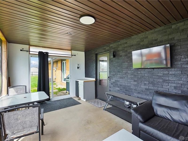 180 Chestnut Avenue, Carlisle, OH 45005 Photo 19