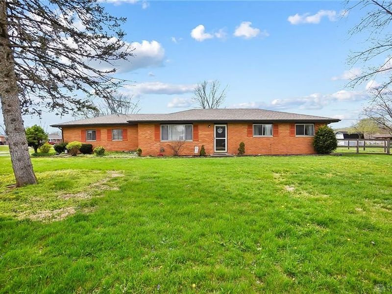 180 Chestnut Avenue, Carlisle, OH 45005 Photo 2