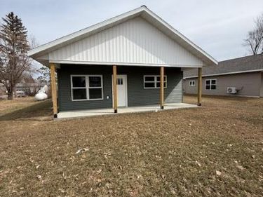 260 Main Street N, Blackduck, MN 56630