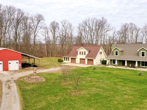 9019 19-50 Road, West Unity, OH 43570