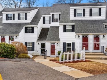 159 Berrington Rd, Unit 159, Leominster, MA 01453