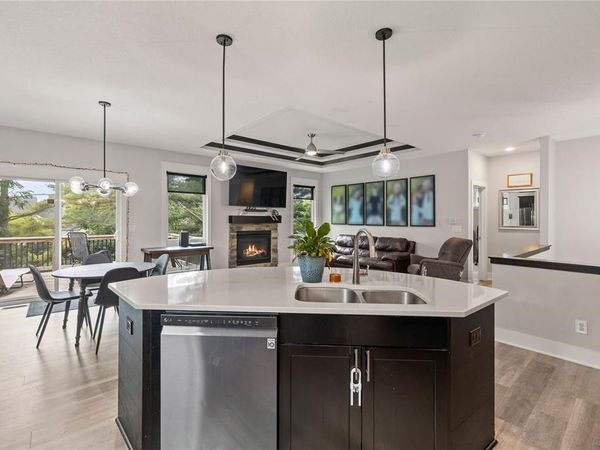 234 Crossroads Court , Polk City, IA 50226