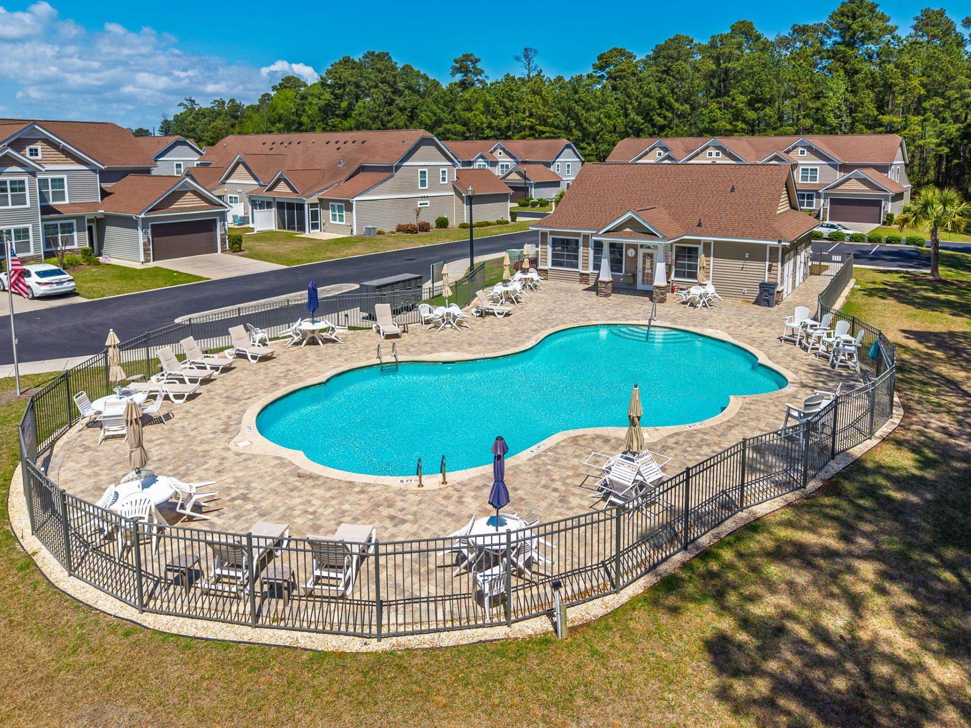 400 Camberly Dr. Photo 19