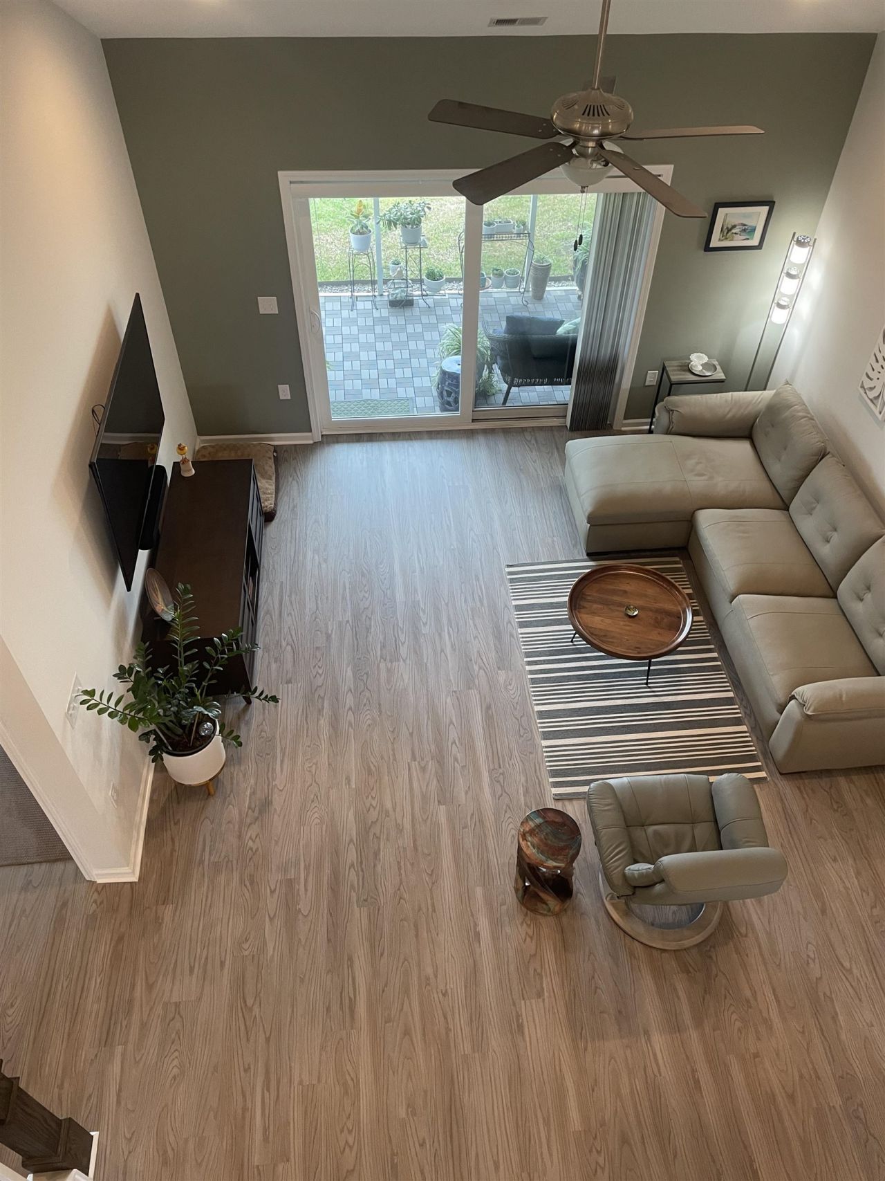 400 Camberly Dr. Photo 20