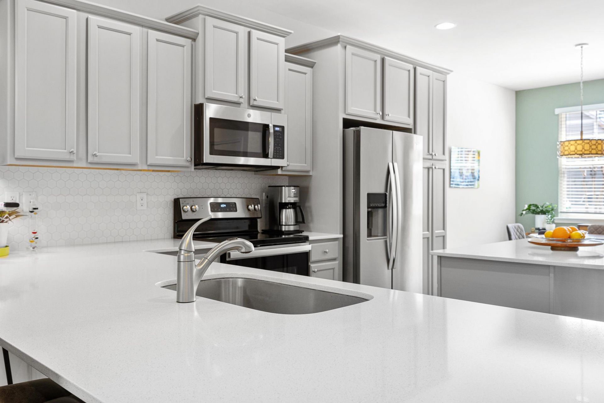 400 Camberly Dr. Photo 29