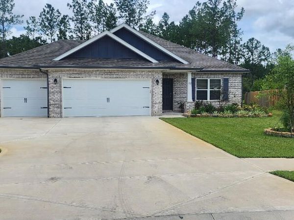 102 Polaris Place, Freeport, FL 32439