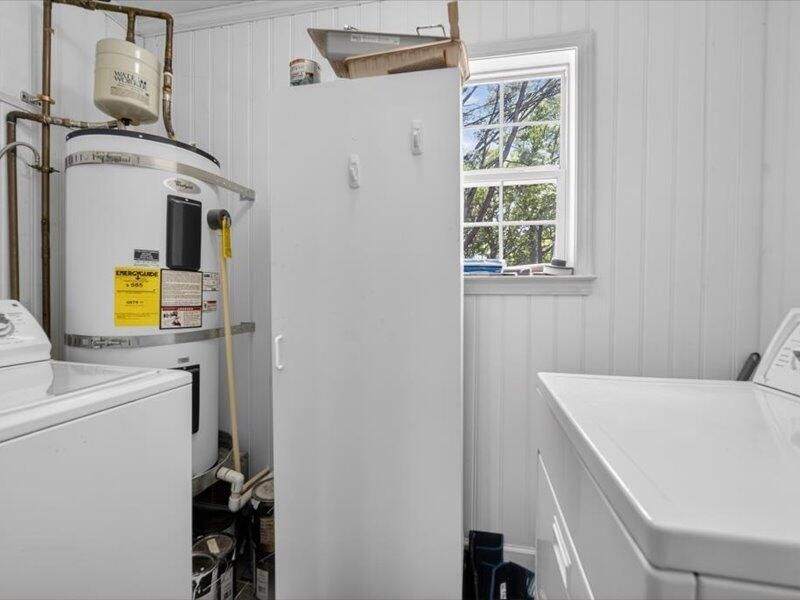 227 Birch Avenue Photo 13