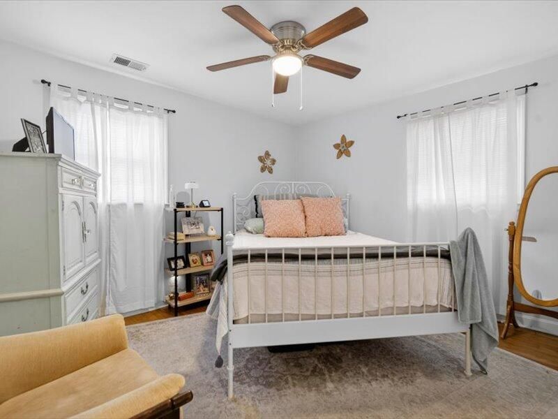 227 Birch Avenue Photo 18