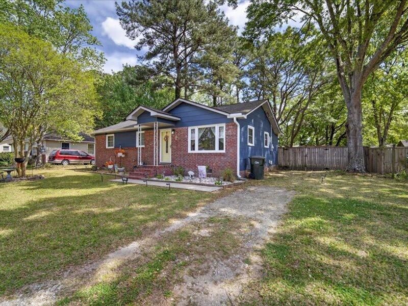 227 Birch Avenue Photo 4