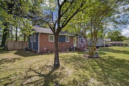 227 Birch Avenue photo 4