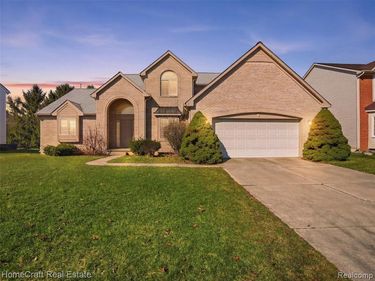 3124 HONEYSUCKLE Drive, Scio Twp, MI 48103