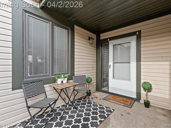 1146 Concord Court, Northville, MI 48167