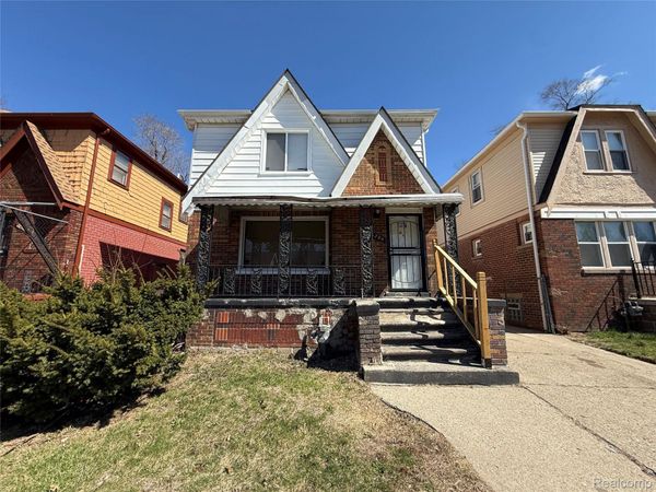 16206 Snowden Street, Detroit, Mi 48235