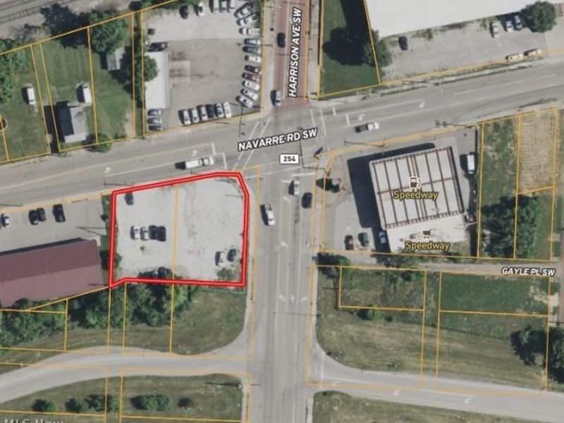 Navarre Road SW, Canton, OH 44706 Photo 1