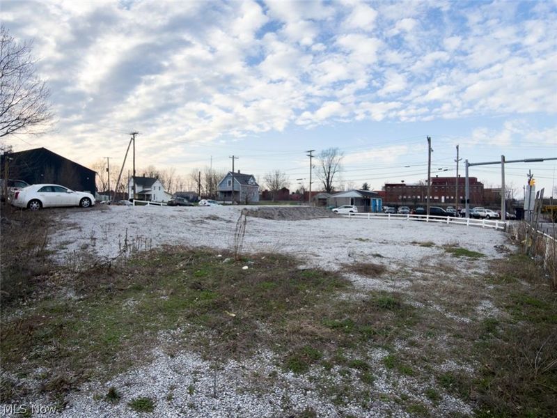 Navarre Road SW, Canton, OH 44706 Photo 4