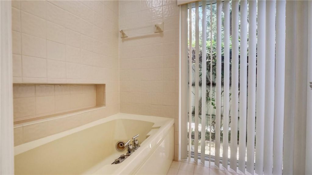 10890 SW 83rd Avenue, Miami, FL 33156 Photo