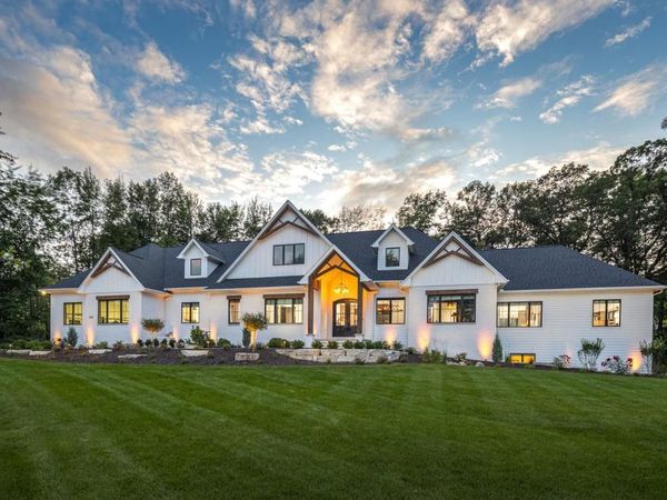 2411 LOXLEY COURT, Suamico, WI 54173