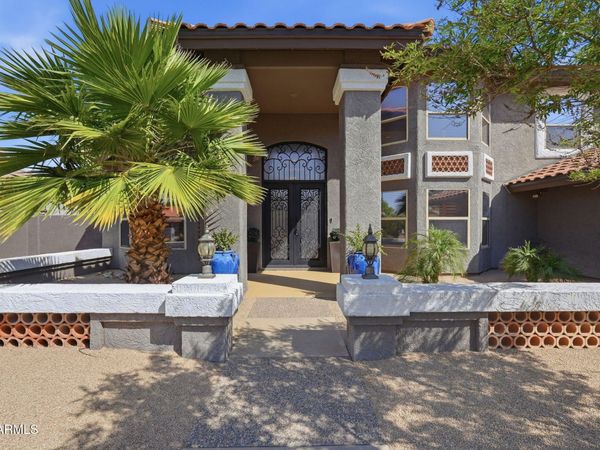 6950 W WILLOW Avenue, Peoria, AZ 85381