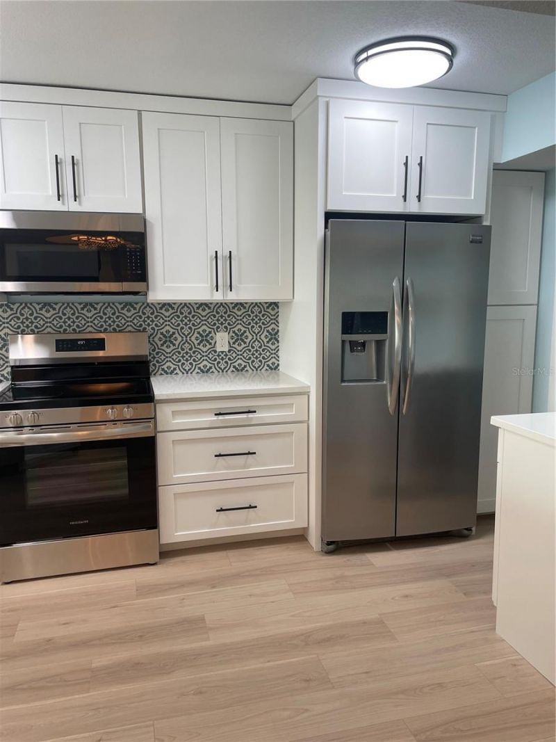 5277 Isla Key Boulevard S, Unit 321, Saint Petersburg, FL 33715 Photo