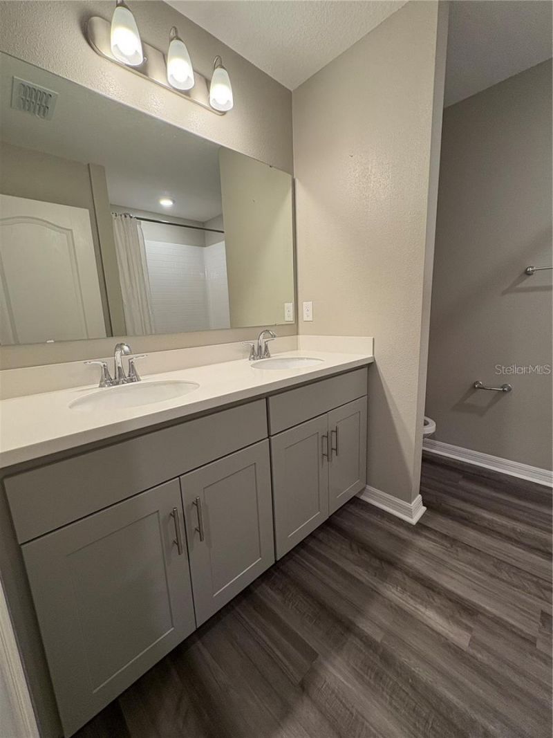 4517 Reisswood Loop , Palmetto, FL 34221 Photo