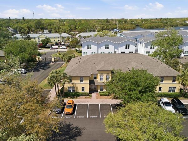 3871 MARINER DRIVE , ST PETERSBURG, FL 33705