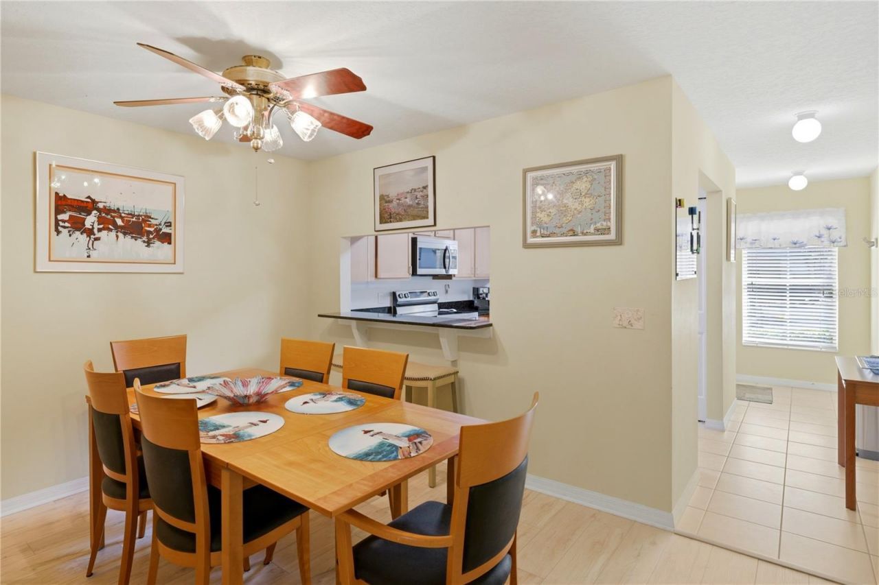 3871 Mariner Drive , Saint Petersburg, FL 33705 Photo