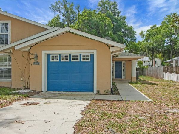 305 W FOUNTAIN STREET , FRUITLAND PARK, FL 34731