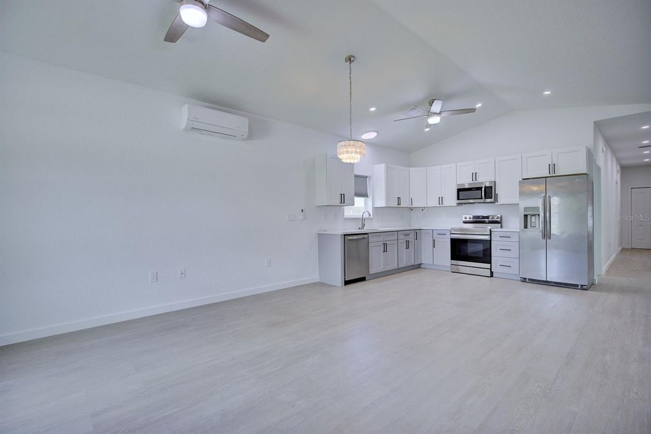 6421 Okinawa Avenue , Sebring, FL 33876 Photo