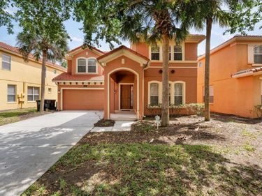141 ORANGE COSMOS BOULEVARD , DAVENPORT, FL 33837