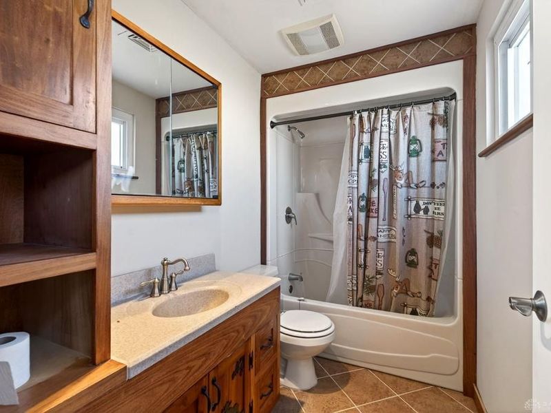 7064 Safari Drive, Huber Heights, OH 45424 Photo 15