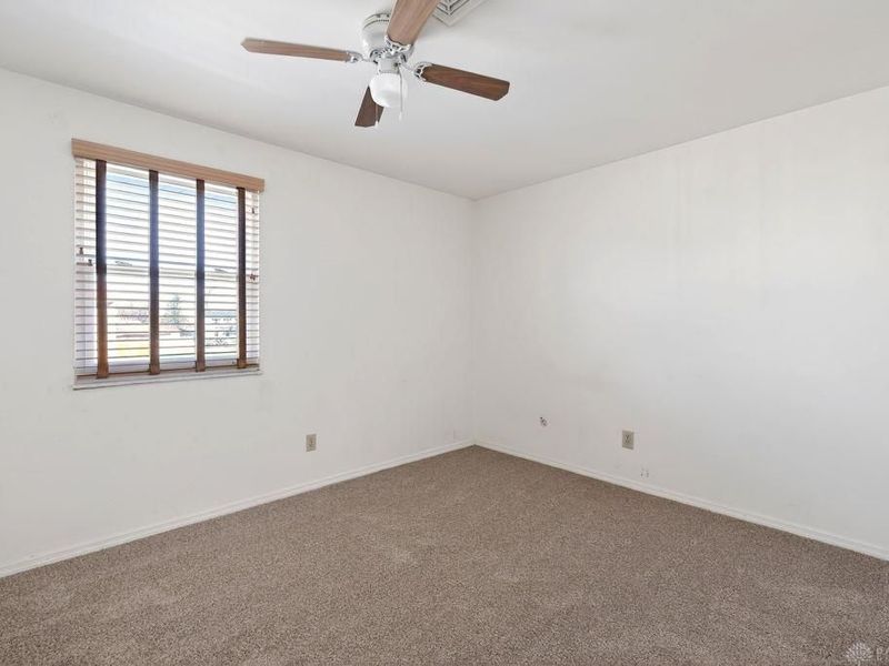 7064 Safari Drive, Huber Heights, OH 45424 Photo 20